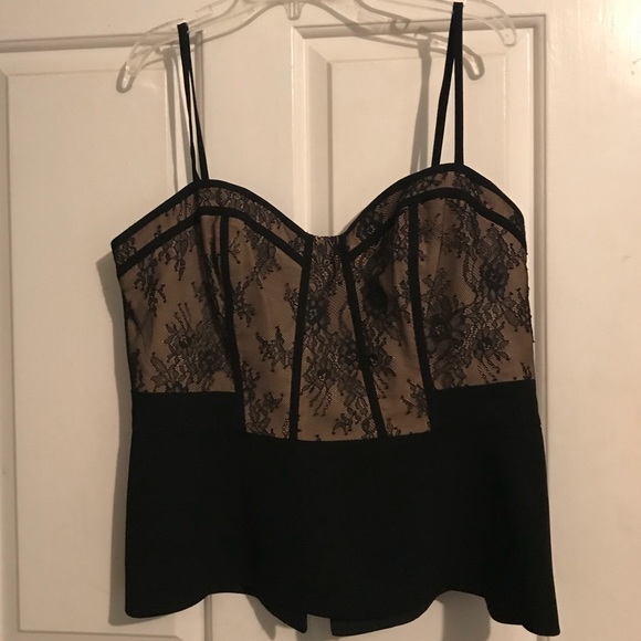 BCBGMaxAzria Tops - BCBG MAXAZRIA top